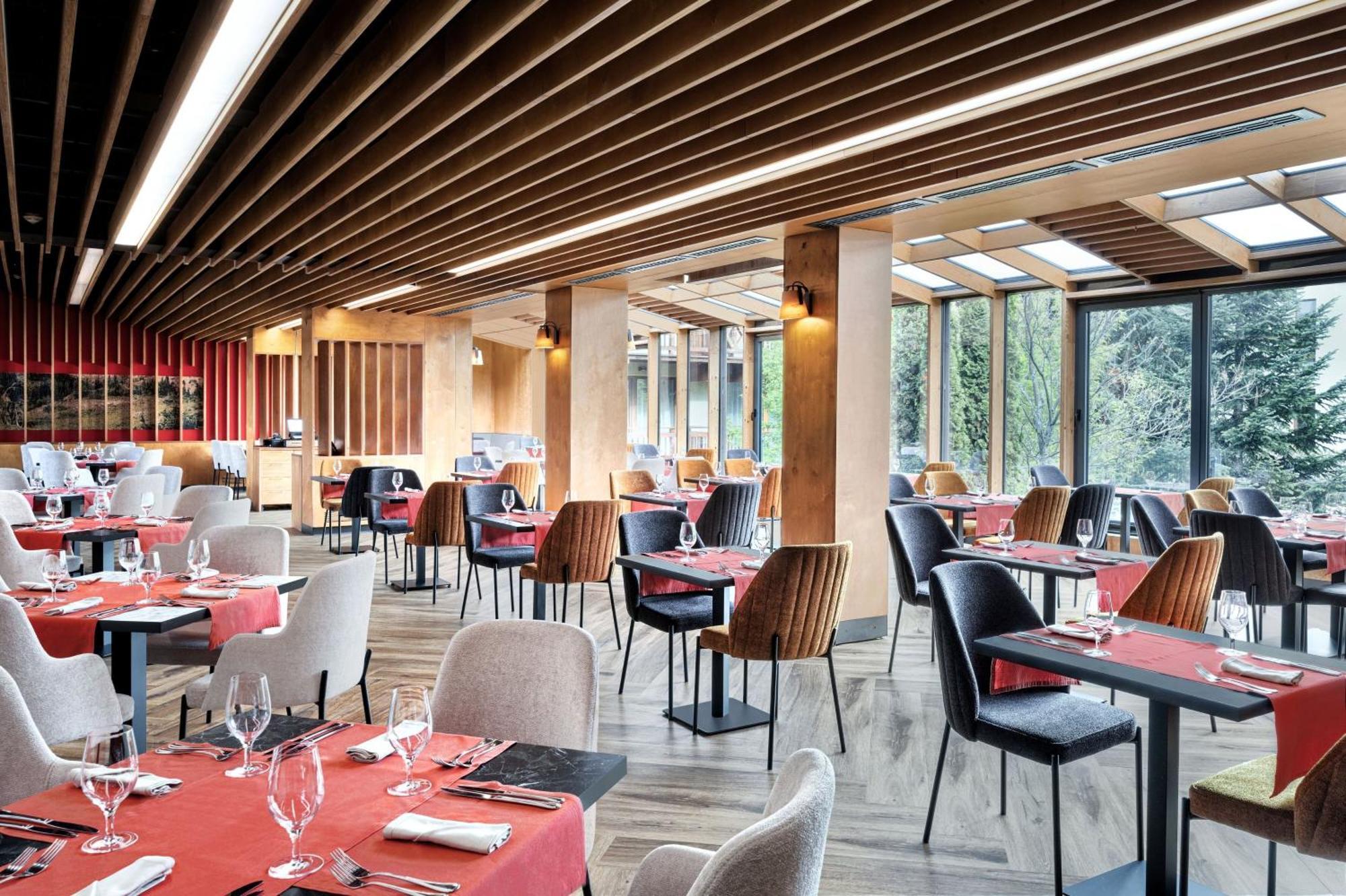 Four Points By Sheraton Bansko Ngoại thất bức ảnh